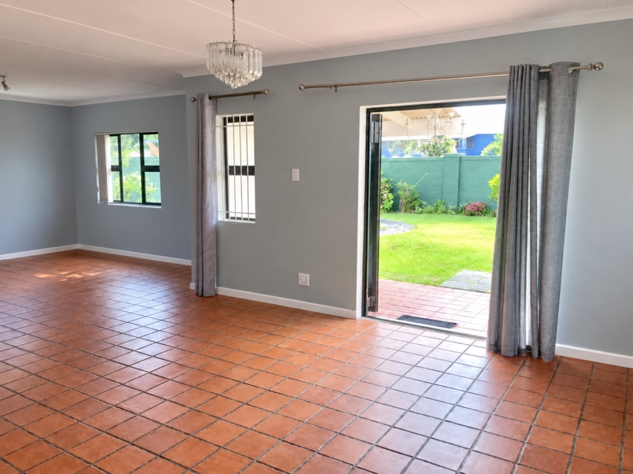 3 Bedroom Property for Sale in Westcliff Western Cape